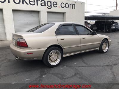 1997 Honda Accord LX  *Trade In Special! - Photo 6 - Tucson, AZ 85705