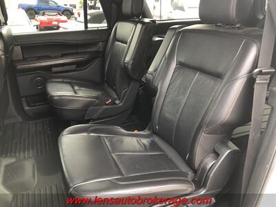 2020 Ford Expedition Max XLT  *Quad Seats & 4wd! - Photo 16 - Tucson, AZ 85705