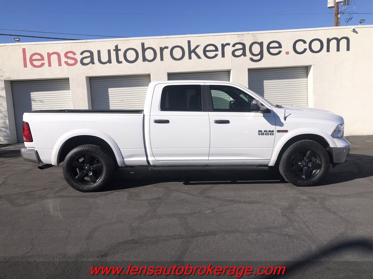 2016 RAM 1500 SLT  *Clean EcoDiesel 4x4! - Photo 1 - Tucson, AZ 85705