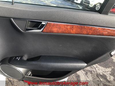 2009 Mercedes-Benz C 300 Luxury  *Clean Little Benzo! - Photo 20 - Tucson, AZ 85705