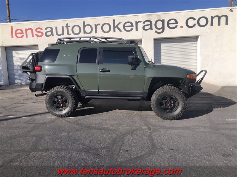 2011 Toyota FJ Cruiser  *Trail Team Edition!
