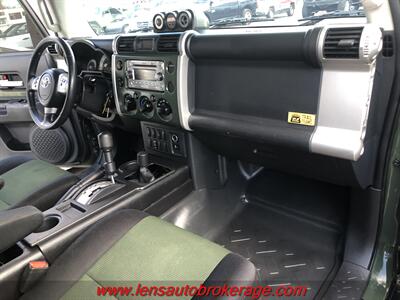 2011 Toyota FJ Cruiser   - Photo 15 - Tucson, AZ 85705