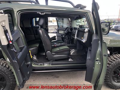 2011 Toyota FJ Cruiser   - Photo 18 - Tucson, AZ 85705