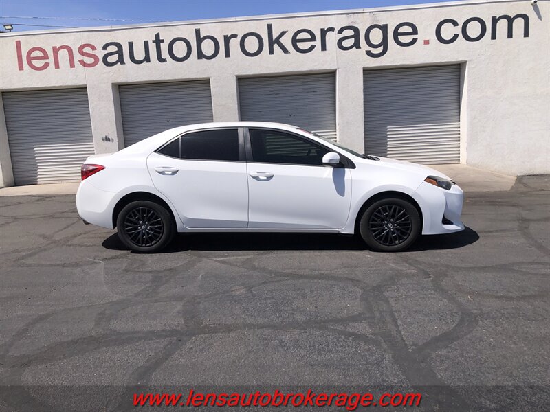2018 Toyota Corolla LE  *Nice Fuel Saving Sedan!