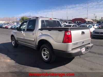 2004 Ford Explorer Sport Trac XLS   - Photo 6 - Tucson, AZ 85705