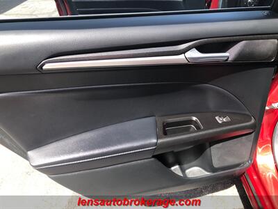 2017 Ford Fusion Titanium   - Photo 15 - Tucson, AZ 85705