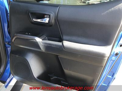 2016 Toyota Tacoma TRD Sport  Double Cab 4x4! - Photo 18 - Tucson, AZ 85705