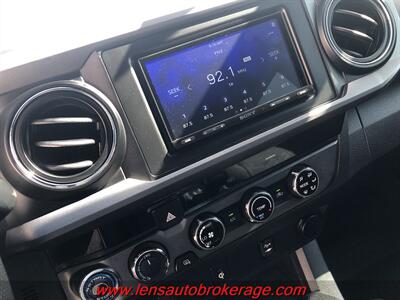2016 Toyota Tacoma TRD Sport  Double Cab 4x4! - Photo 14 - Tucson, AZ 85705