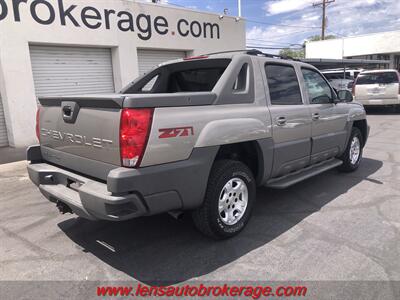 2002 Chevrolet Avalanche 1500  *Nice 4x4! - Photo 8 - Tucson, AZ 85705