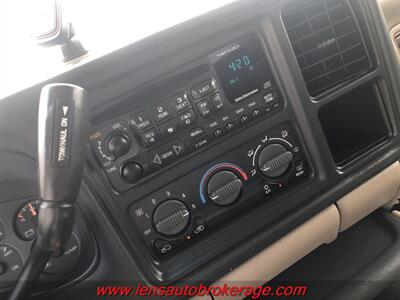 2002 Chevrolet Avalanche 1500  *Nice 4x4! - Photo 14 - Tucson, AZ 85705