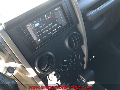 2007 Jeep Wrangler X  *Cool Lifted Hard Top 4 Door! - Photo 13 - Tucson, AZ 85705