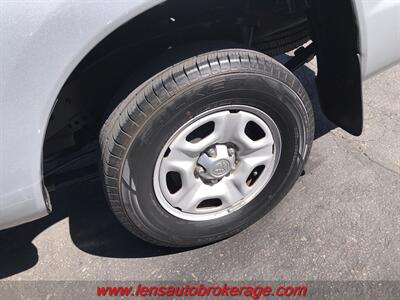 2007 Toyota Tacoma  *Clean 5 Speed Manual! *NEW CLUTCH, TIRES & MORE!! - Photo 19 - Tucson, AZ 85705