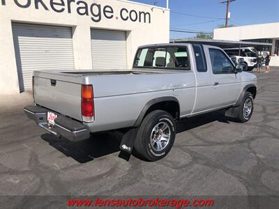 1996 Nissan Truck Pickup  *RARE 4x4 W/Only 122k Miles! - Photo 8 - Tucson, AZ 85705