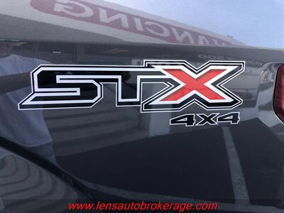2020 Ford F-150 XL  SuperCrew STX 4x4 On Method's! - Photo 25 - Tucson, AZ 85705
