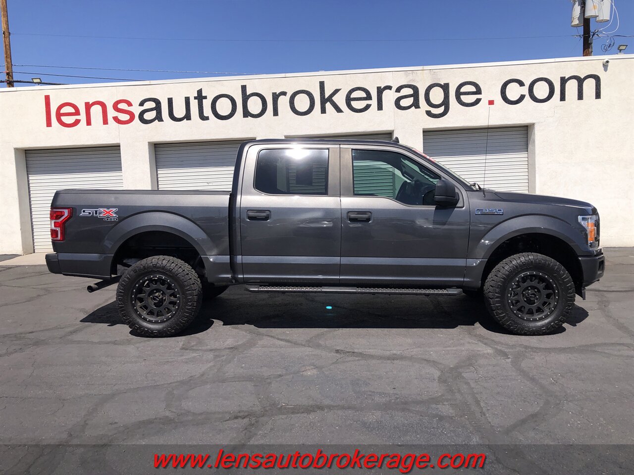 2020 Ford F-150 XL  SuperCrew STX 4x4 On Method's! - Photo 1 - Tucson, AZ 85705