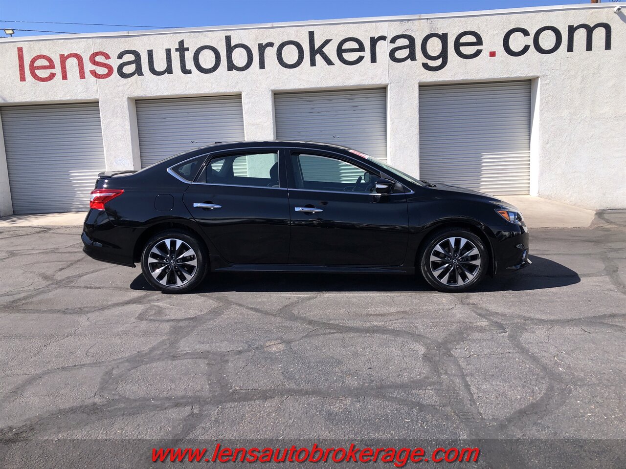 2019 Nissan Sentra SR  *Nice Little Fuel Saver! - Photo 1 - Tucson, AZ 85705