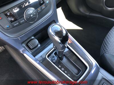 2019 Nissan Sentra SR  *Nice Little Fuel Saver! - Photo 11 - Tucson, AZ 85705