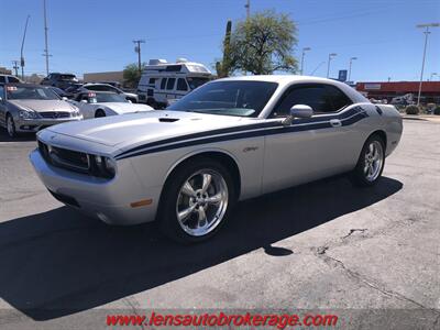 2010 Dodge Challenger R/T Classic  *6 Speed Manual Trans HEMI Powered! - Photo 8 - Tucson, AZ 85705