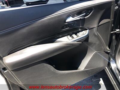 2019 Cadillac XT4 Sport   - Photo 9 - Tucson, AZ 85705