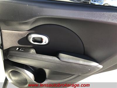 2018 Kia Soul  *Super Nice Little Soul! - Photo 19 - Tucson, AZ 85705