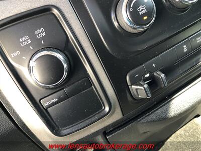2016 RAM 2500 Tradesman  *6.4L HEMI, Crew Cab 4x4! - Photo 14 - Tucson, AZ 85705