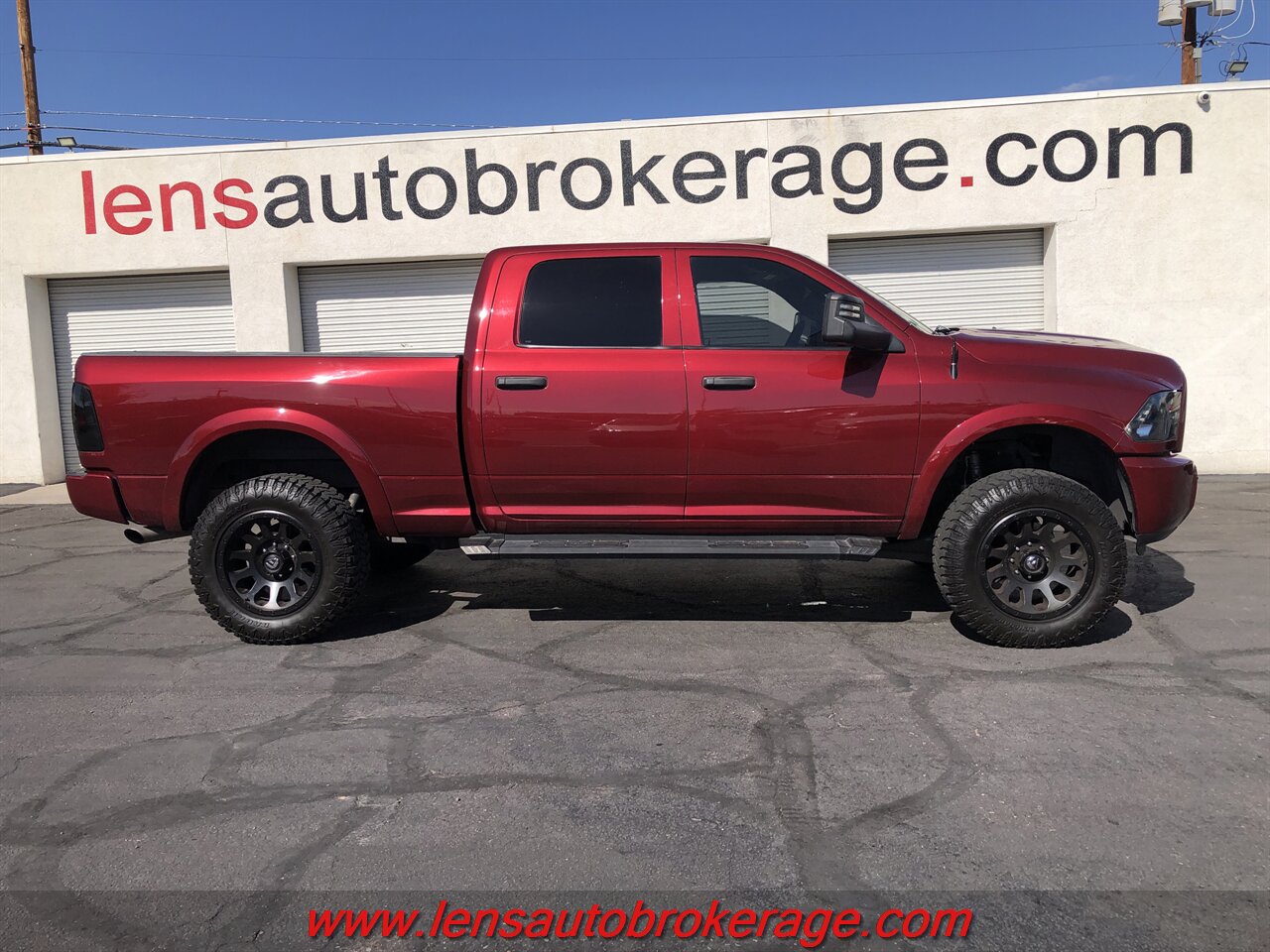 2016 RAM 2500 Tradesman  *6.4L HEMI, Crew Cab 4x4! - Photo 1 - Tucson, AZ 85705