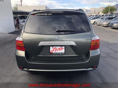 2010 Toyota Highlander  1-Owner, No Accidents & 3rd Row Equipped! - Photo 7 - Tucson, AZ 85705