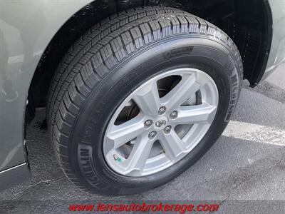 2010 Toyota Highlander  1-Owner, No Accidents & 3rd Row Equipped! - Photo 27 - Tucson, AZ 85705