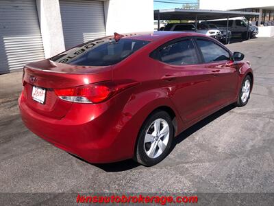 2011 Hyundai ELANTRA GLS   - Photo 8 - Tucson, AZ 85705