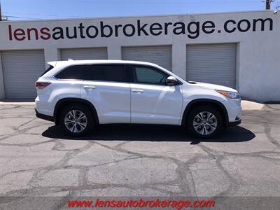 2016 Toyota Highlander LE  *Nice AWD LE! SUV