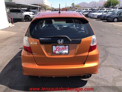 2010 Honda Fit Sport w/Navi  **CARFAX 1 OWNER** - Photo 7 - Tucson, AZ 85705