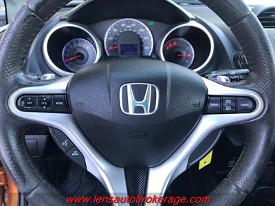 2010 Honda Fit Sport w/Navi  **CARFAX 1 OWNER** - Photo 13 - Tucson, AZ 85705
