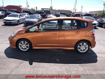 2010 Honda Fit Sport w/Navi  **CARFAX 1 OWNER** - Photo 5 - Tucson, AZ 85705