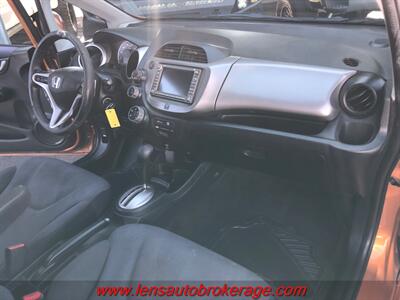 2010 Honda Fit Sport w/Navi  **CARFAX 1 OWNER** - Photo 22 - Tucson, AZ 85705