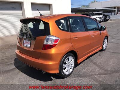 2010 Honda Fit Sport w/Navi  **CARFAX 1 OWNER** - Photo 8 - Tucson, AZ 85705
