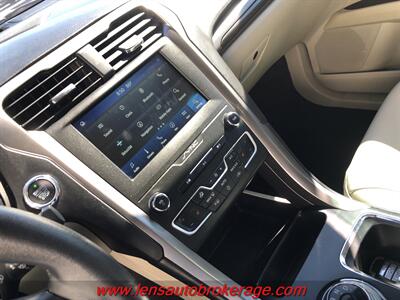 2020 Ford Fusion SEL  *Nice 80k Mile Sedan! - Photo 14 - Tucson, AZ 85705