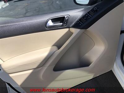 2016 Volkswagen Tiguan 2.0T S  *Nice Driver! - Photo 9 - Tucson, AZ 85705