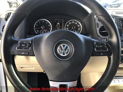 2016 Volkswagen Tiguan 2.0T S  *Nice Driver! - Photo 12 - Tucson, AZ 85705