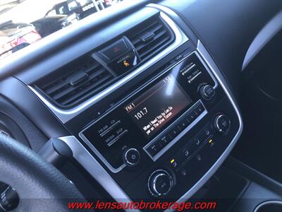 2016 Nissan Altima 2.5  *Trade In Special! - Photo 9 - Tucson, AZ 85705