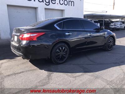 2016 Nissan Altima 2.5  *Trade In Special! - Photo 3 - Tucson, AZ 85705