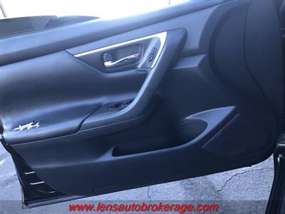 2016 Nissan Altima 2.5  *Trade In Special! - Photo 4 - Tucson, AZ 85705