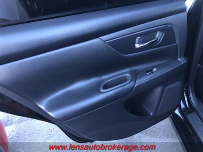 2016 Nissan Altima 2.5  *Trade In Special! - Photo 11 - Tucson, AZ 85705