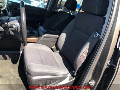 2016 Chevrolet Suburban LS   - Photo 11 - Tucson, AZ 85705