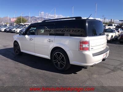2015 Ford Flex SEL  *Just Hit The Lot! - Photo 6 - Tucson, AZ 85705