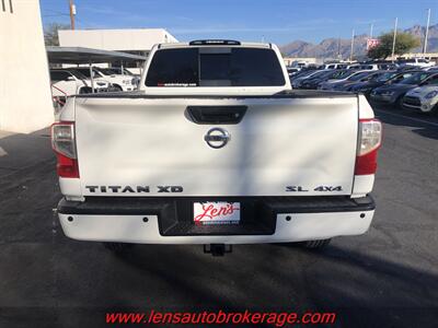 2017 Nissan Titan XD SL  *CrewCab 4x4! - Photo 7 - Tucson, AZ 85705