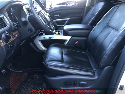 2017 Nissan Titan XD SL  *CrewCab 4x4! - Photo 11 - Tucson, AZ 85705