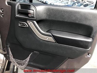 2016 Jeep Wrangler Sport S  *Clean Lifted 70k Mile Hard Top! - Photo 20 - Tucson, AZ 85705