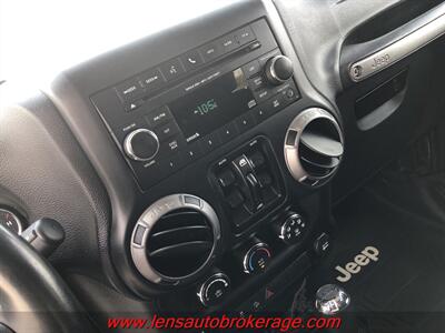 2016 Jeep Wrangler Sport S  *Clean Lifted 70k Mile Hard Top! - Photo 14 - Tucson, AZ 85705