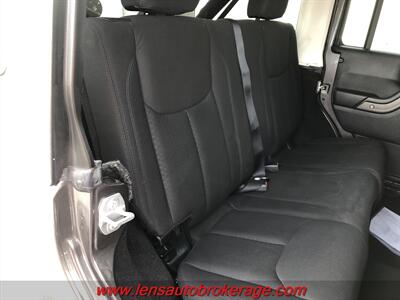 2016 Jeep Wrangler Sport S  *Clean Lifted 70k Mile Hard Top! - Photo 19 - Tucson, AZ 85705