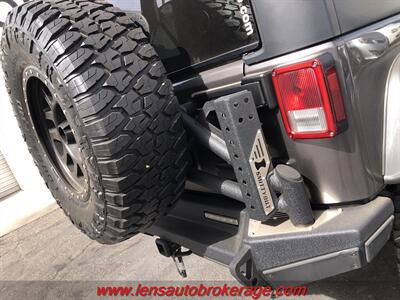 2016 Jeep Wrangler Sport S  *Clean Lifted 70k Mile Hard Top! - Photo 28 - Tucson, AZ 85705